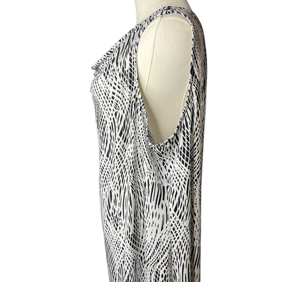 ~ Liz Claiborne Tank Tops for Women Black and White Sleeveless Top Size 1X - Picture 6 of 8